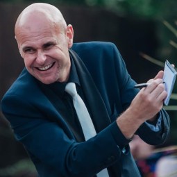 4995CD44-54EA-402E-8A1A-4A30A59575EB